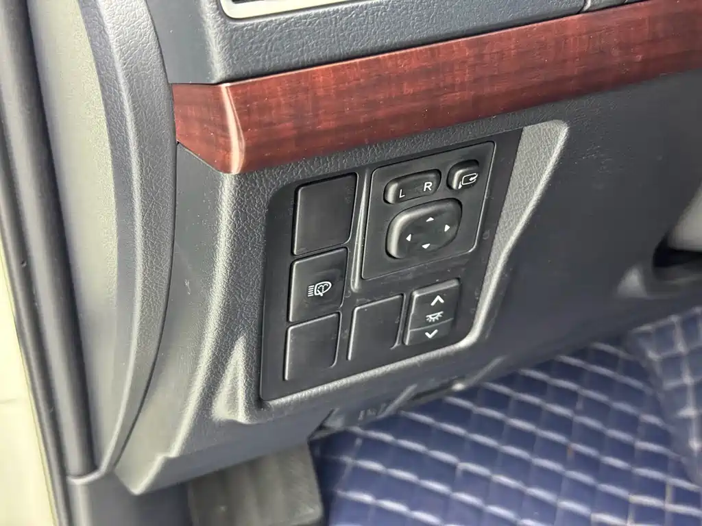 Toyota Prado 2016 — фото 9