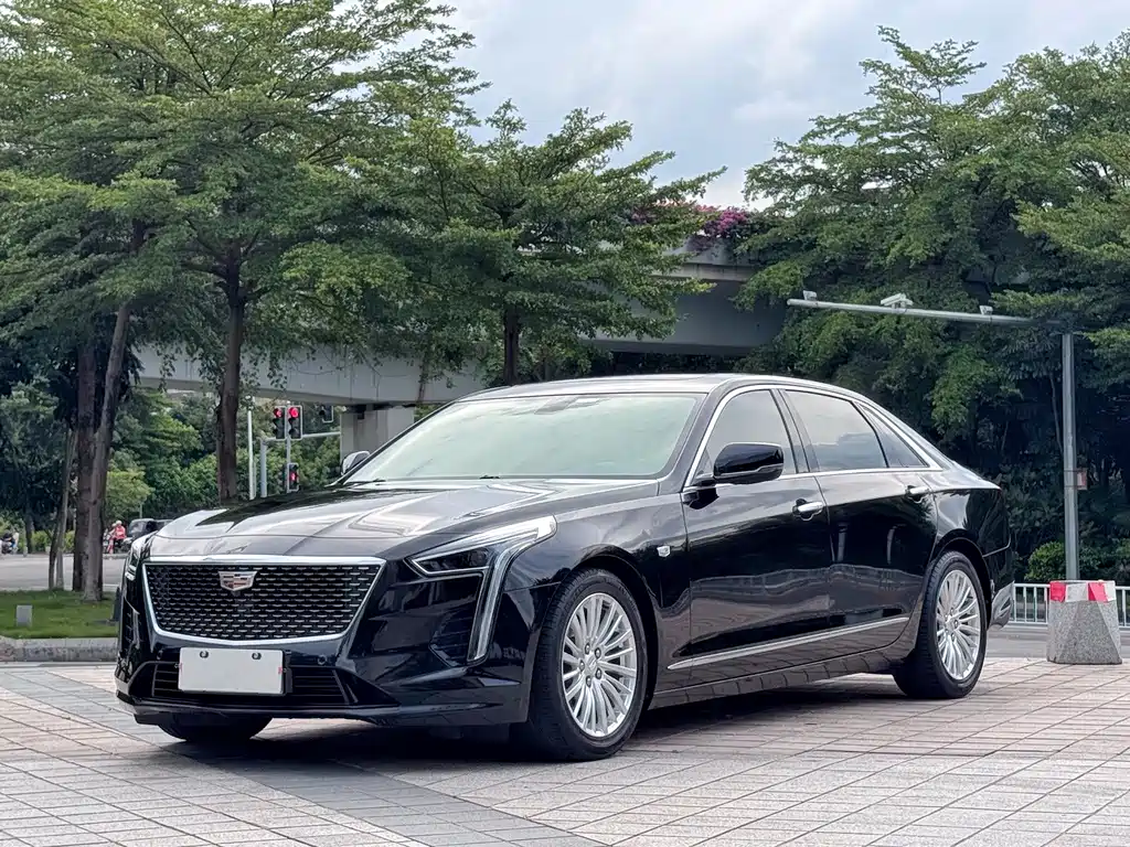 Cadillac CT6 2019 — фото 1