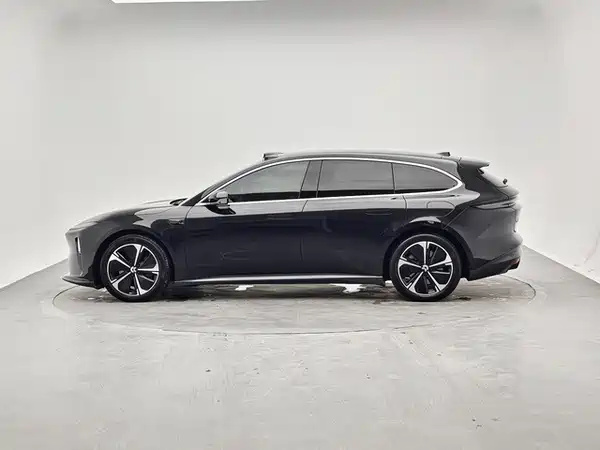 NIO ET5T 2024