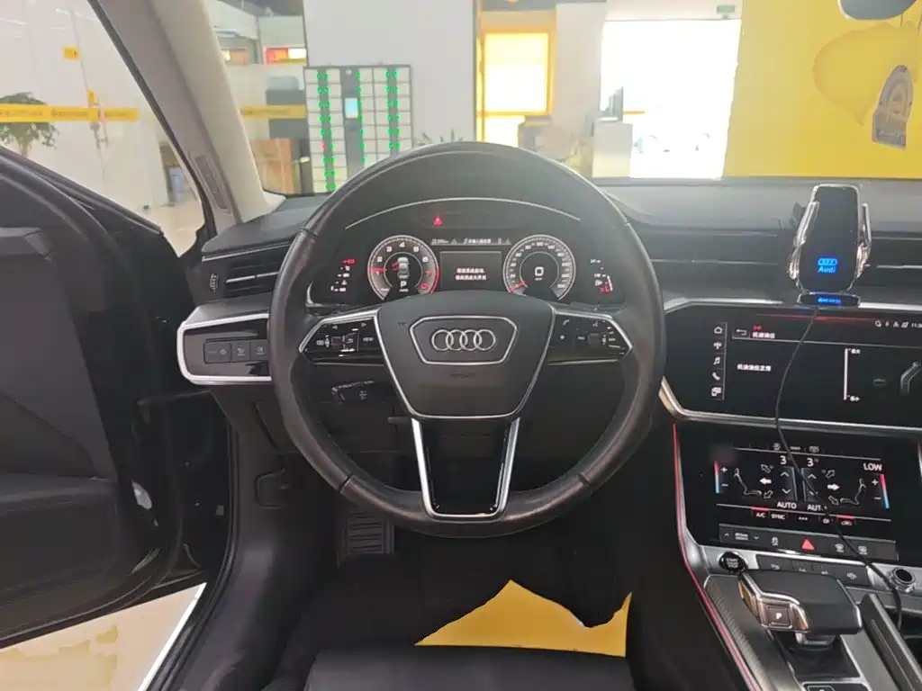 Audi A6L 2022 — фото 11