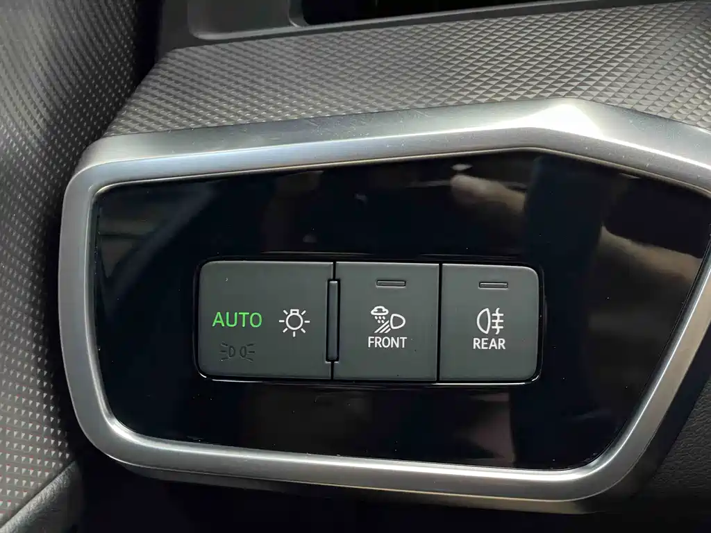Audi A6L 2020 — фото 24