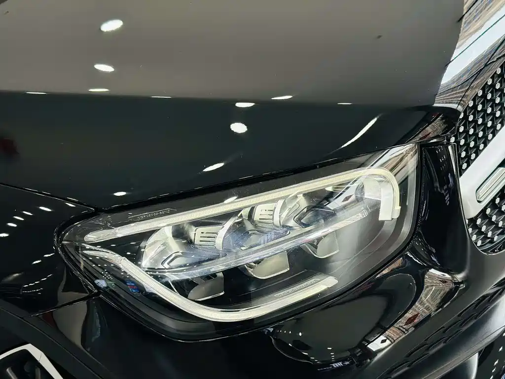 Mercedes-Benz GLC 2020 — фото 11