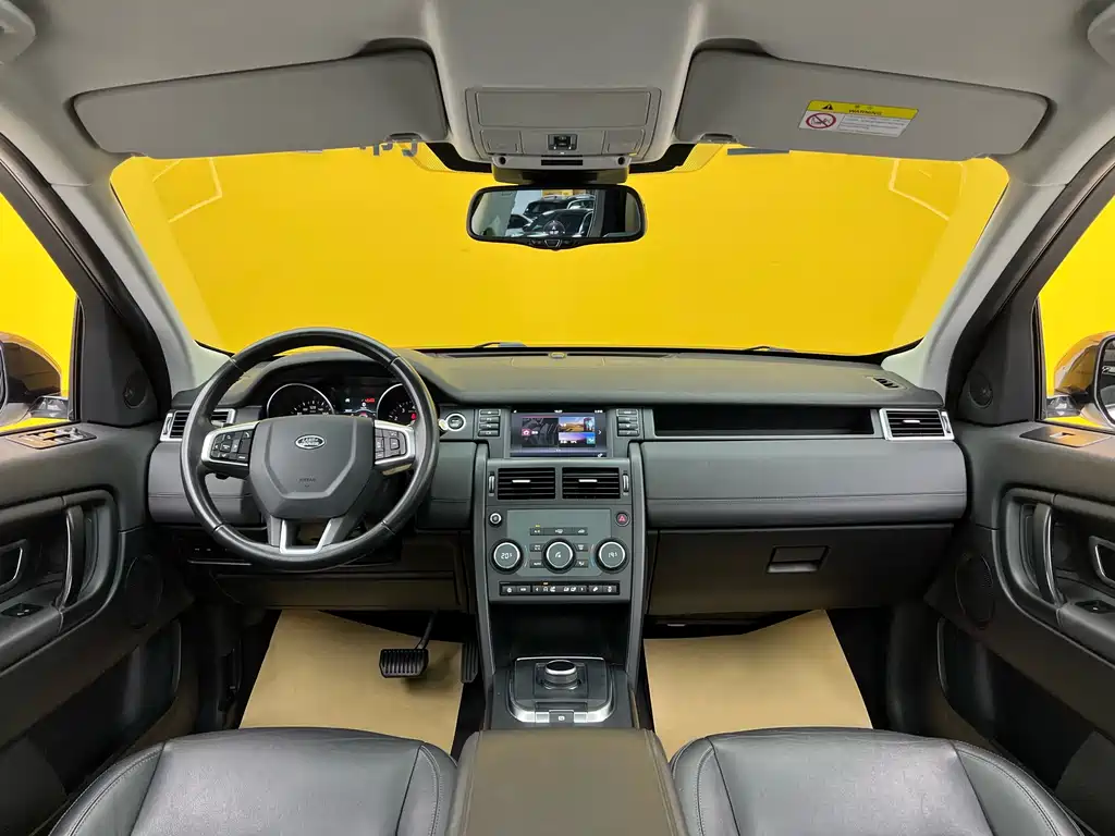 Land Rover Discovery Sport 2019 — фото 8