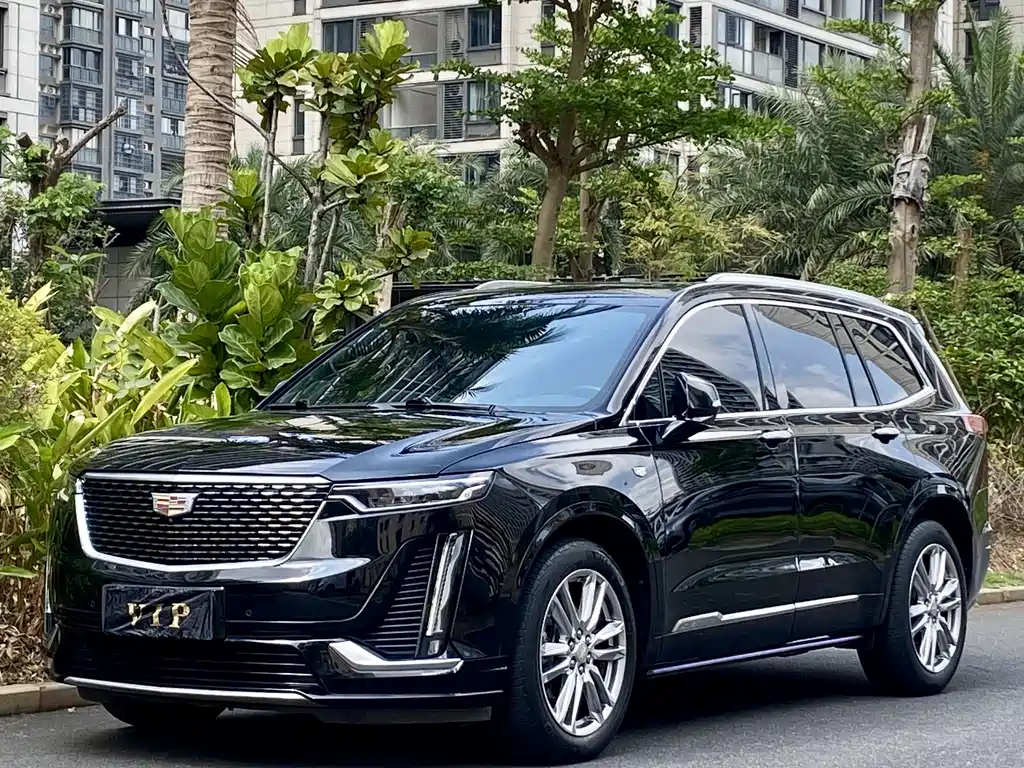 Cadillac XT6 2023 — фото 10