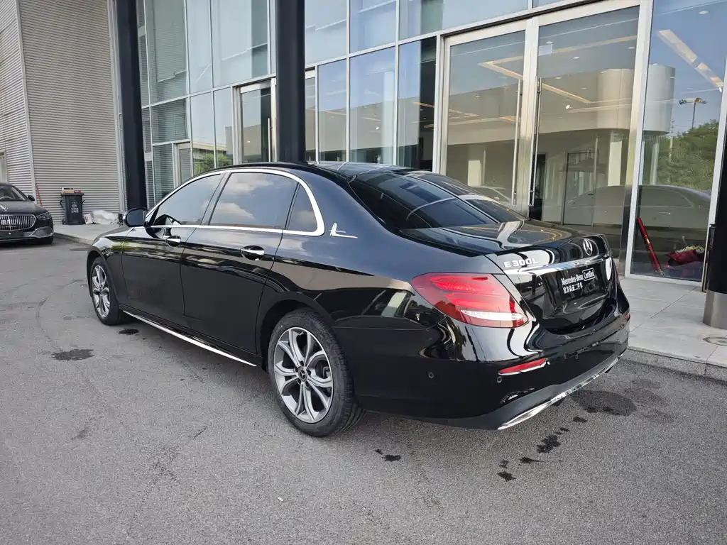 Mercedes-Benz E-Class 2020