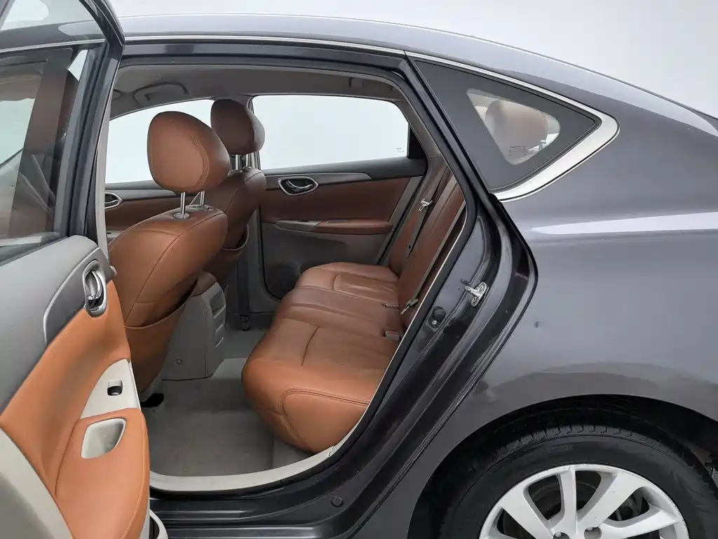 Nissan Sylphy 2014 — фото 15
