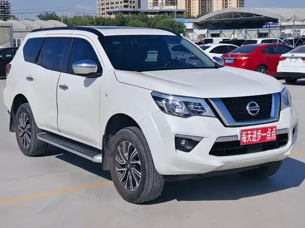 Nissan Terra 2023