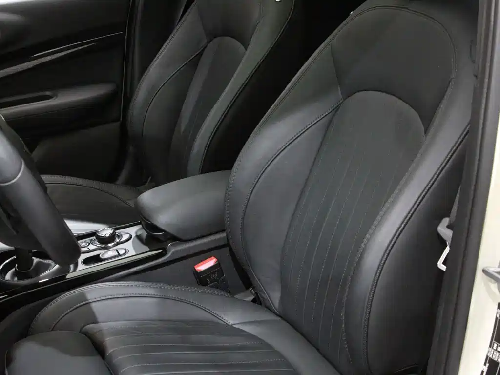 MINI Clubman 2022 — фото 12