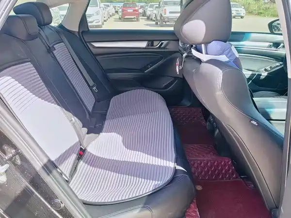 Honda Accord 2022