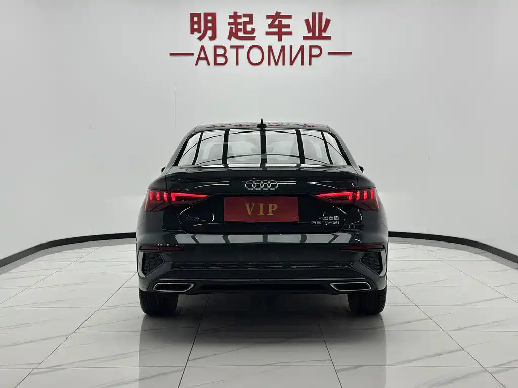 Audi A3 2023 — фото 10