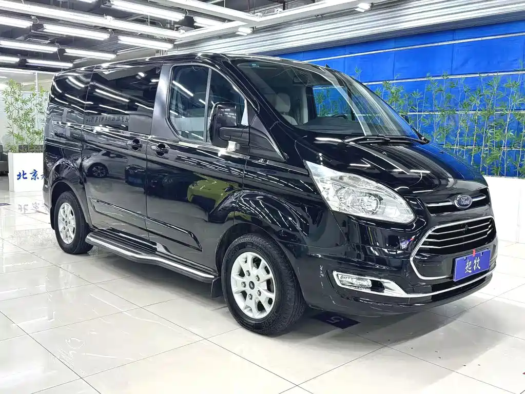 Ford Tourneo 2018 — фото 3