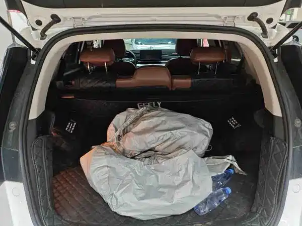 Geely Vision X6 2022