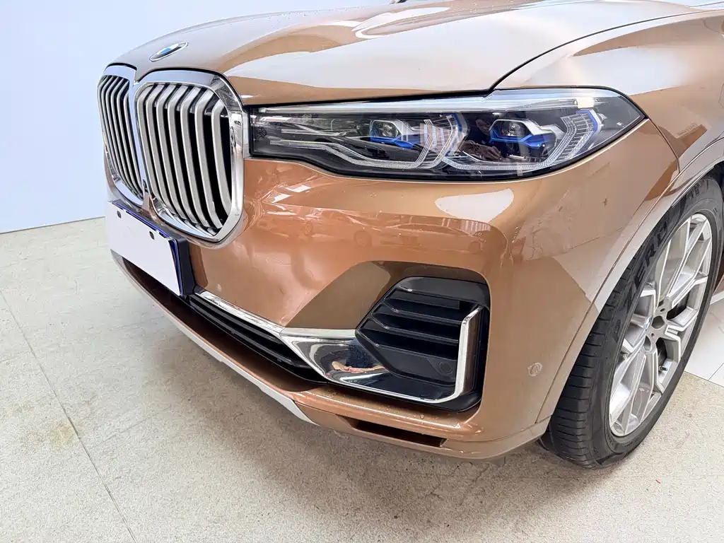 BMW X7 2019 — фото 11