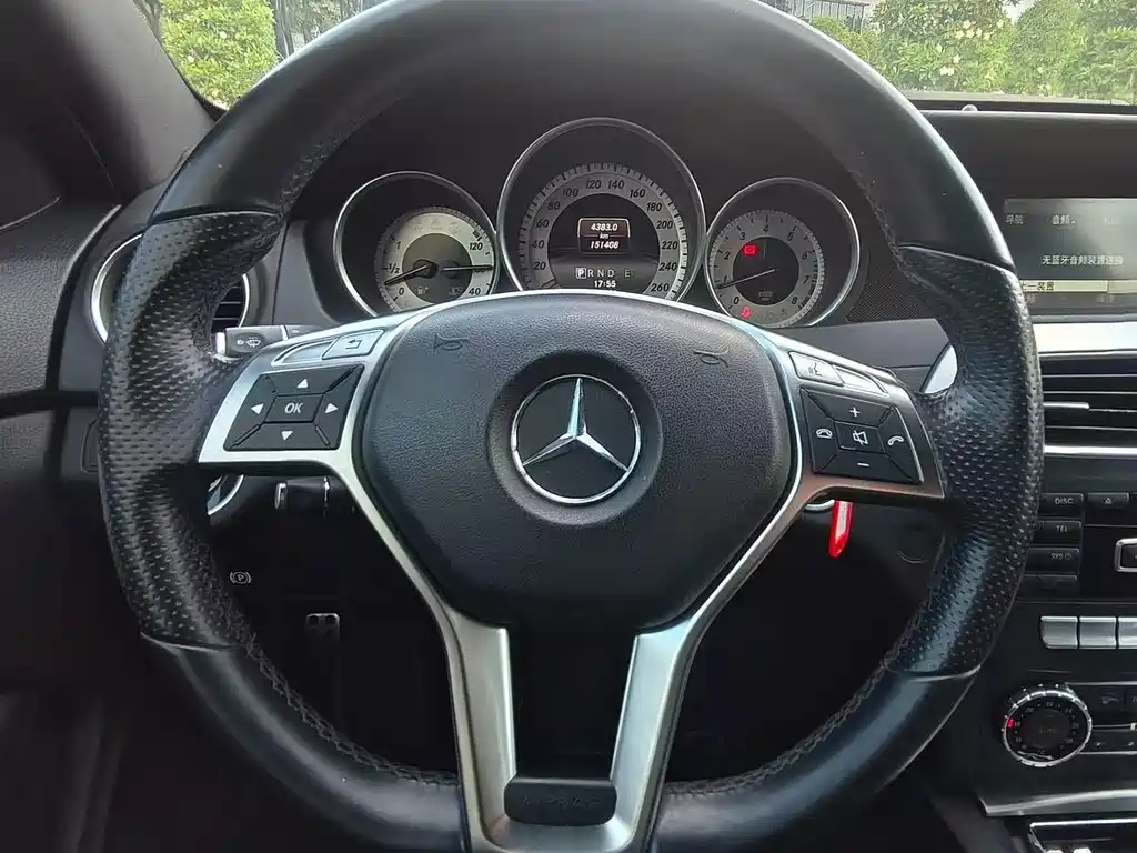 Mercedes-Benz C-Class 2014 — фото 15