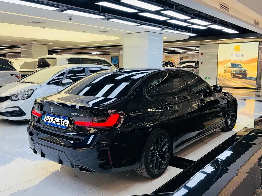 BMW 3 Series 2025