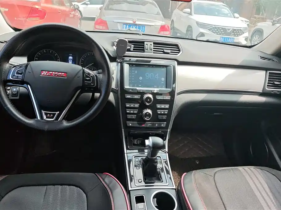 Haval H2 2015 — фото 12