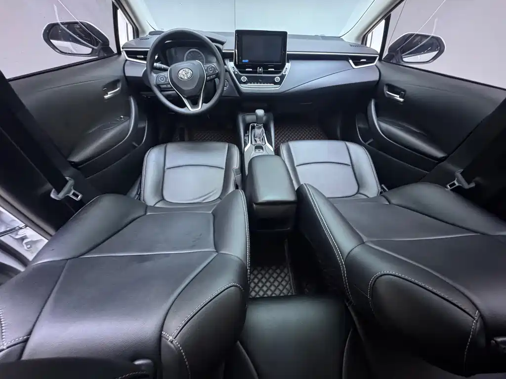 Toyota Corolla 2022 — фото 14