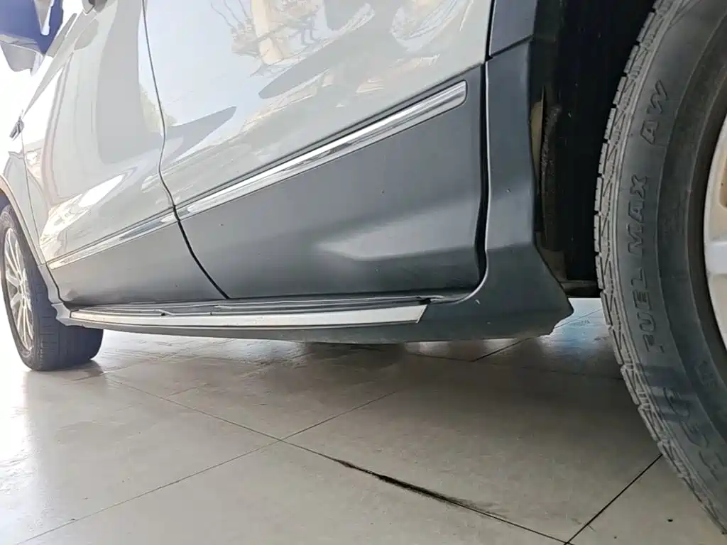 Ford Kuga 2015 — фото 22