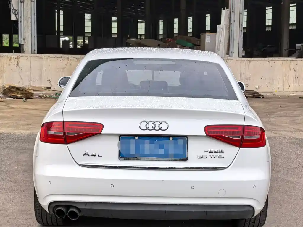 Audi A4L 2015 — фото 5
