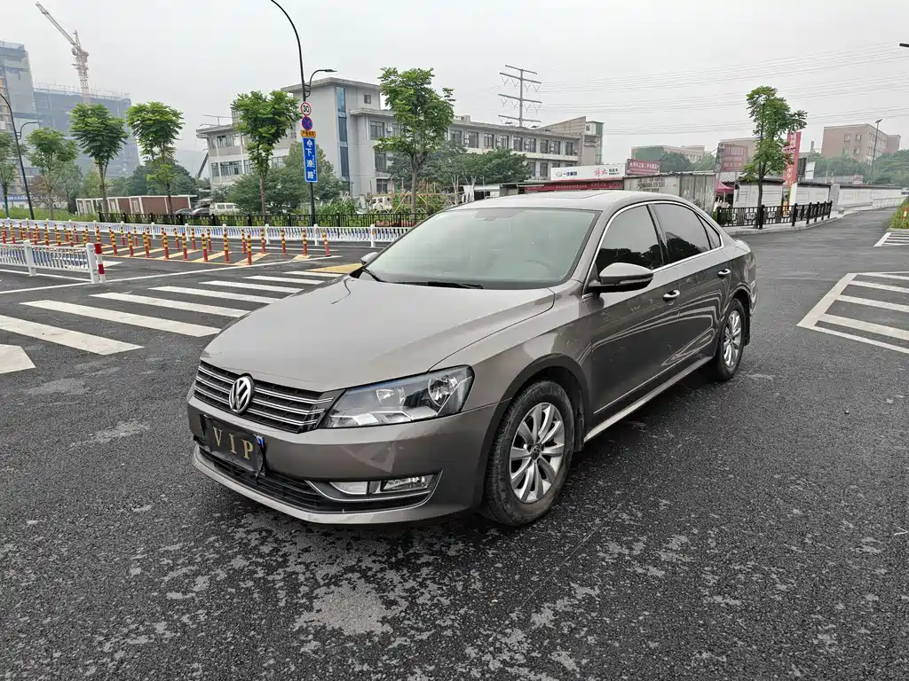 Volkswagen Passat 2012