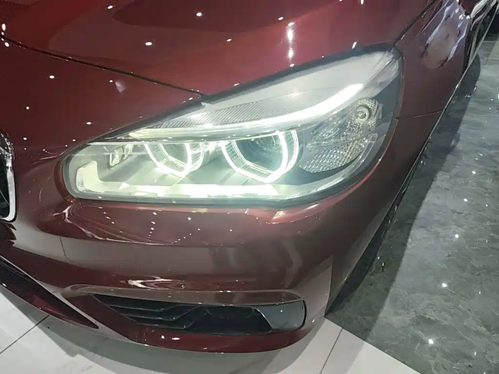 BMW 2 Series Gran Tourer 2015 — фото 24