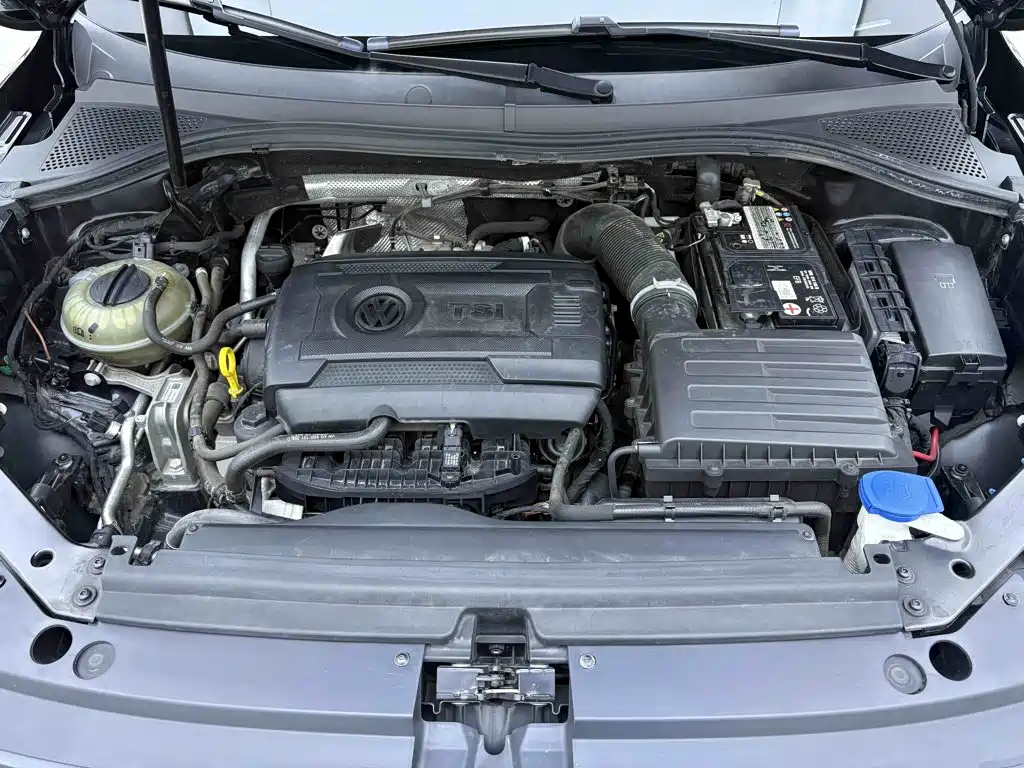 Volkswagen Tiguan L 2022 — фото 10