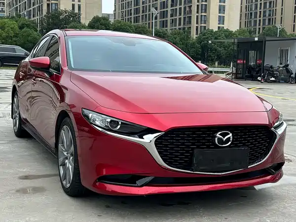Mazda 3 Axela 2024