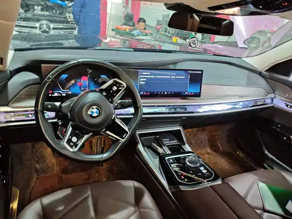 BMW 7 Series 2023