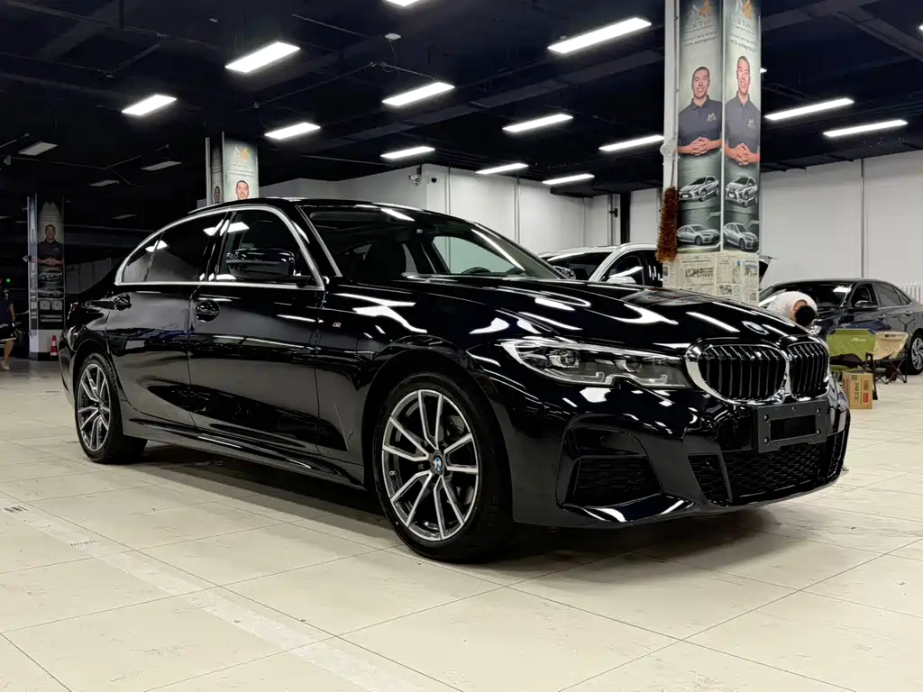 BMW 3 Series 2022