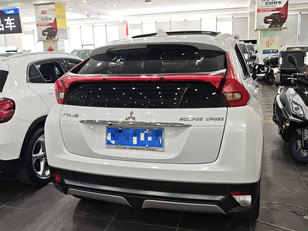 Mitsubishi Eclipse Cross 2019 — фото 10