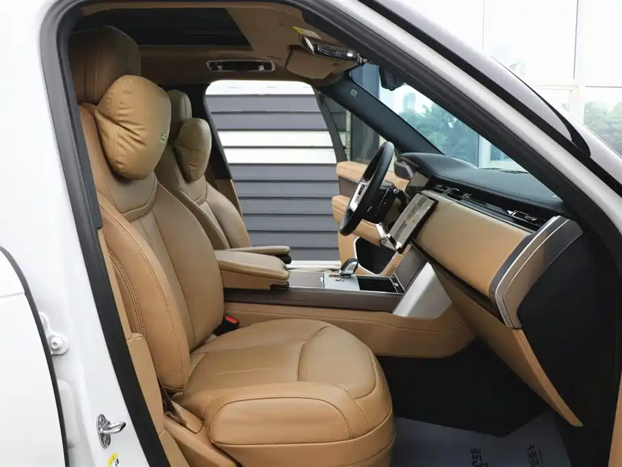 Land Rover Range Rover 2025 — фото 23