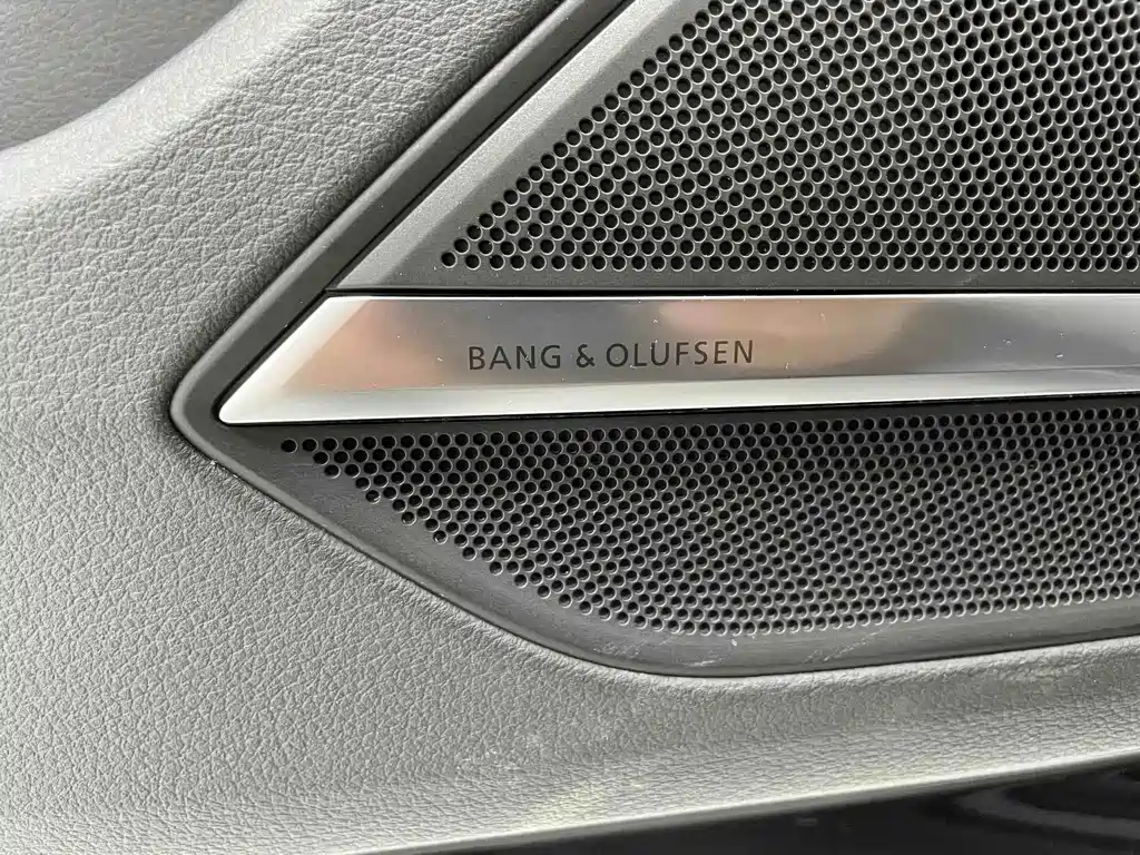 Audi A8 2019 — фото 9