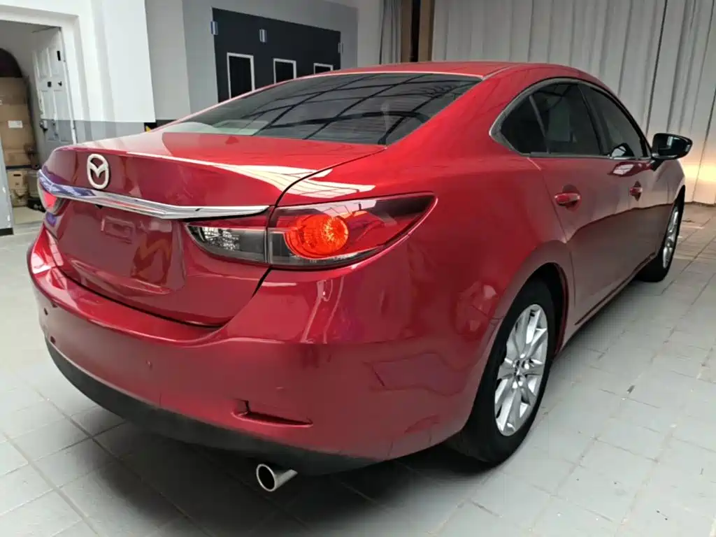 Mazda Atenza 2015