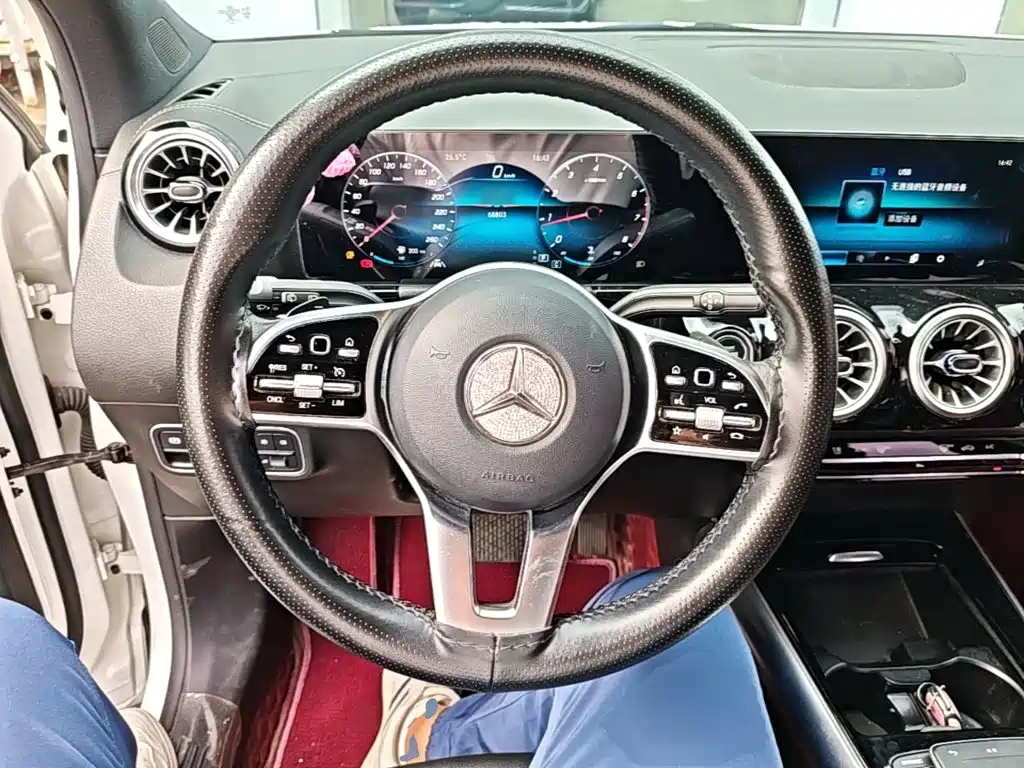 Mercedes-Benz GLA 2022 — фото 11