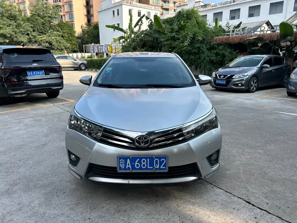 Toyota Corolla 2017 — фото 3
