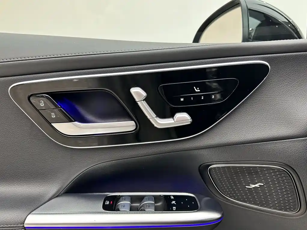Mercedes-Benz GLC 2024 — фото 15