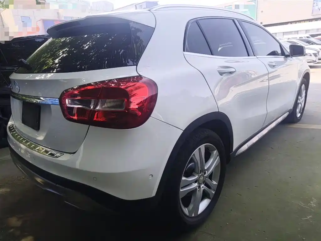 Mercedes-Benz GLA 2015 — фото 7