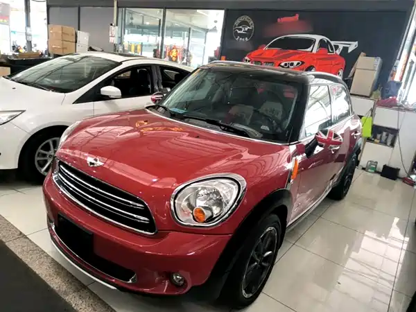MINI Countryman 2014