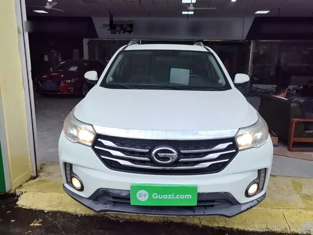 GAC Motor Trumpchi GS4 2015 — фото 3