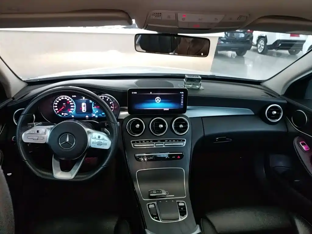 Mercedes-Benz C-Class 2021 — фото 10