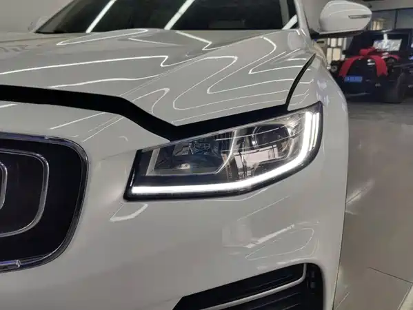 Geely Boyue 2021