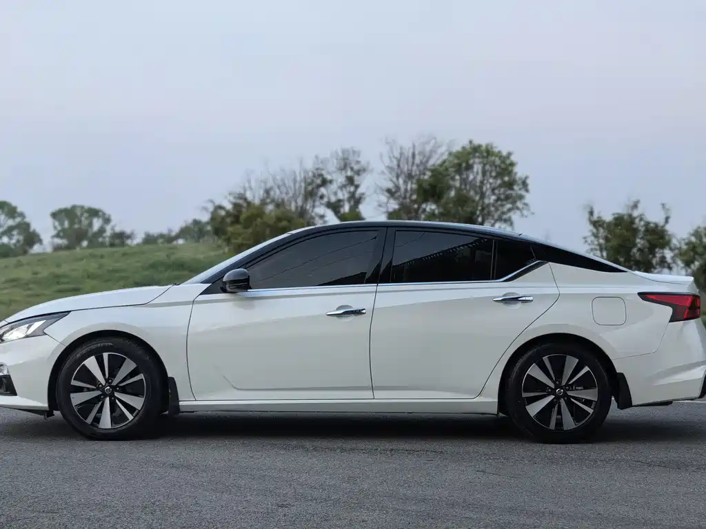 Nissan Teana 2021 — фото 16