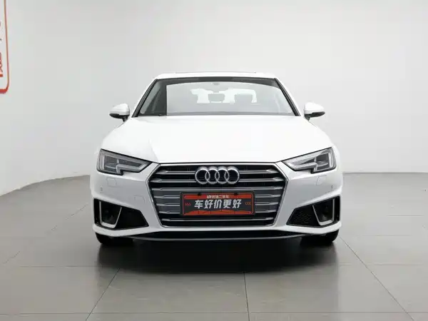 Audi A4L 2019