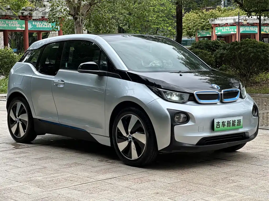 BMW i3 2017 — фото 3