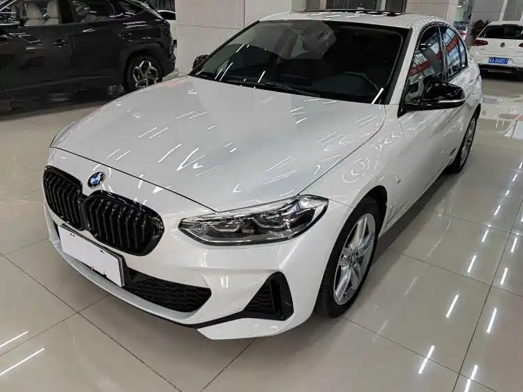 BMW 1 Series 2022