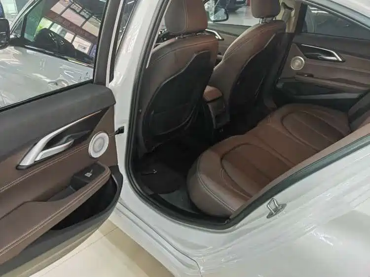 BMW 1 Series 2022