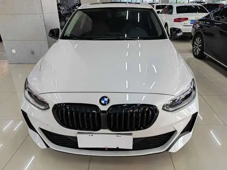 BMW 1 Series 2022