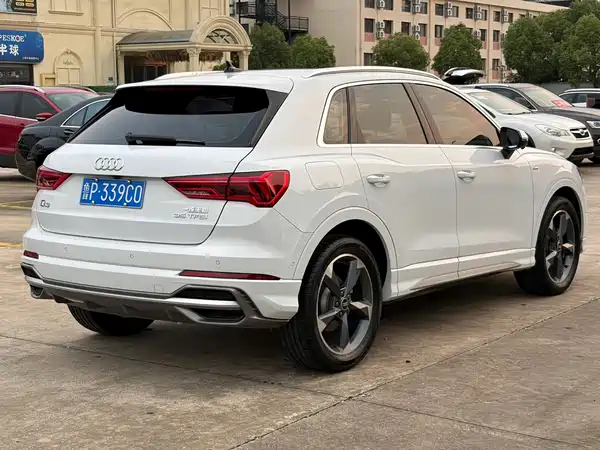 Audi Q3 2022