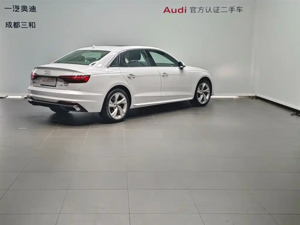 Audi A4L 2020 — фото 4