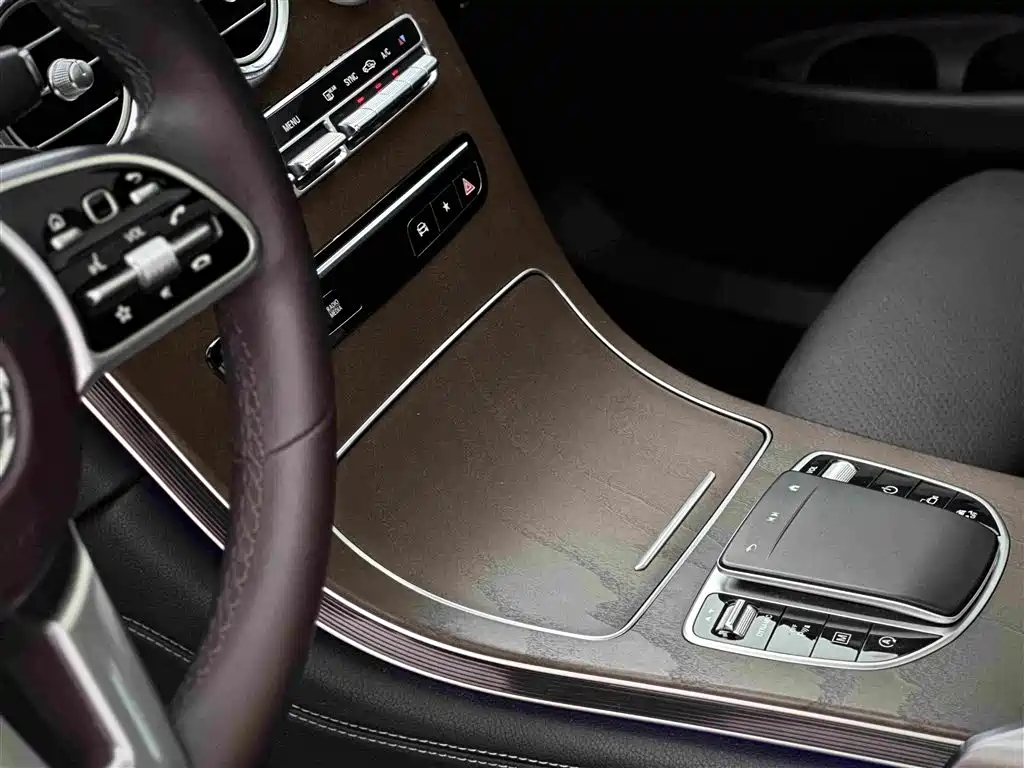 Mercedes-Benz GLC 2020 — фото 11